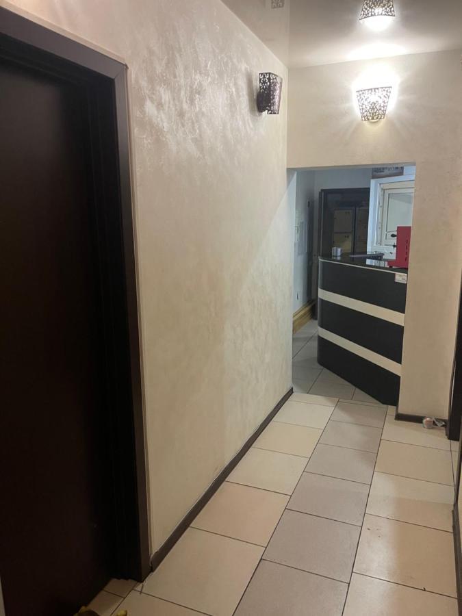 Vip "Hostel Ok Hotel" Kiev Extérieur photo