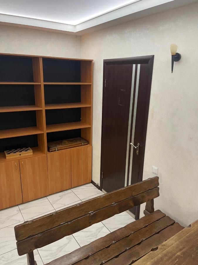Vip "Hostel Ok Hotel" Kiev Extérieur photo