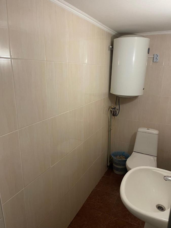 Vip "Hostel Ok Hotel" Kiev Extérieur photo